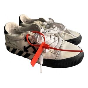 Off white White and Black Sneakers